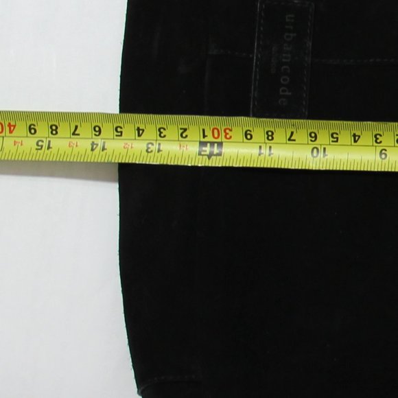 Elegant Black Tote Bag - Picture 6 of 11